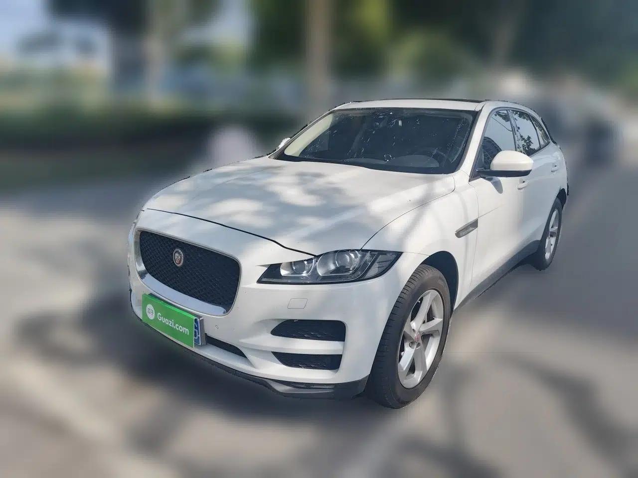 Jaguar F-PACE 2016 2.0T Two-Wheel Drive Urban Luxury Edition — миниатюра 1