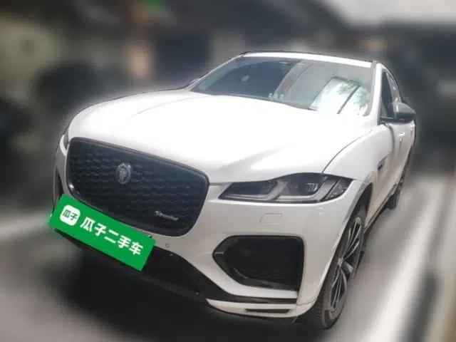 Jaguar F-PACE 2024 P250 R-Dynamic SE