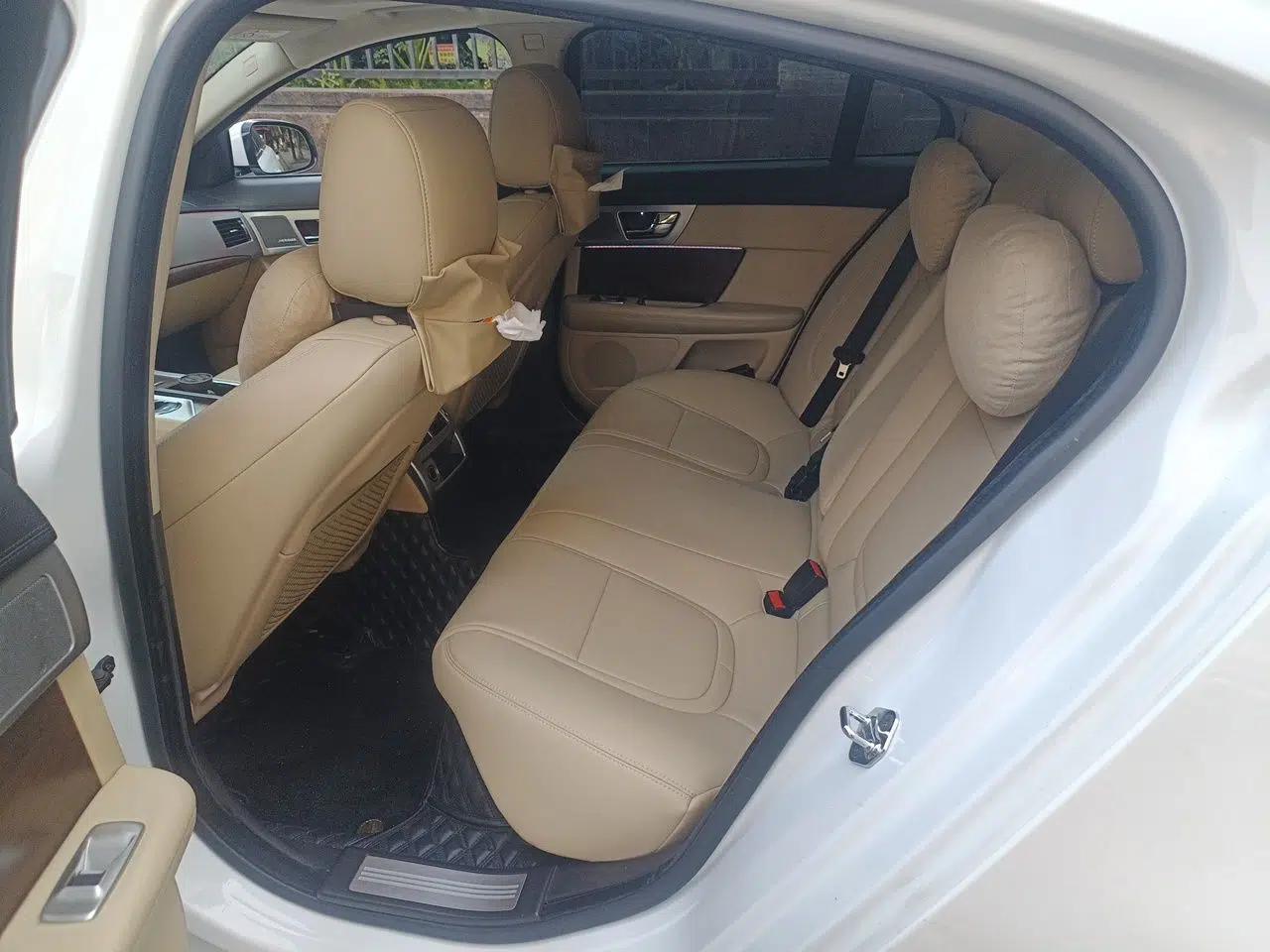 Jaguar XF 2015 XF 2.0T Prestige Edition — миниатюра 17