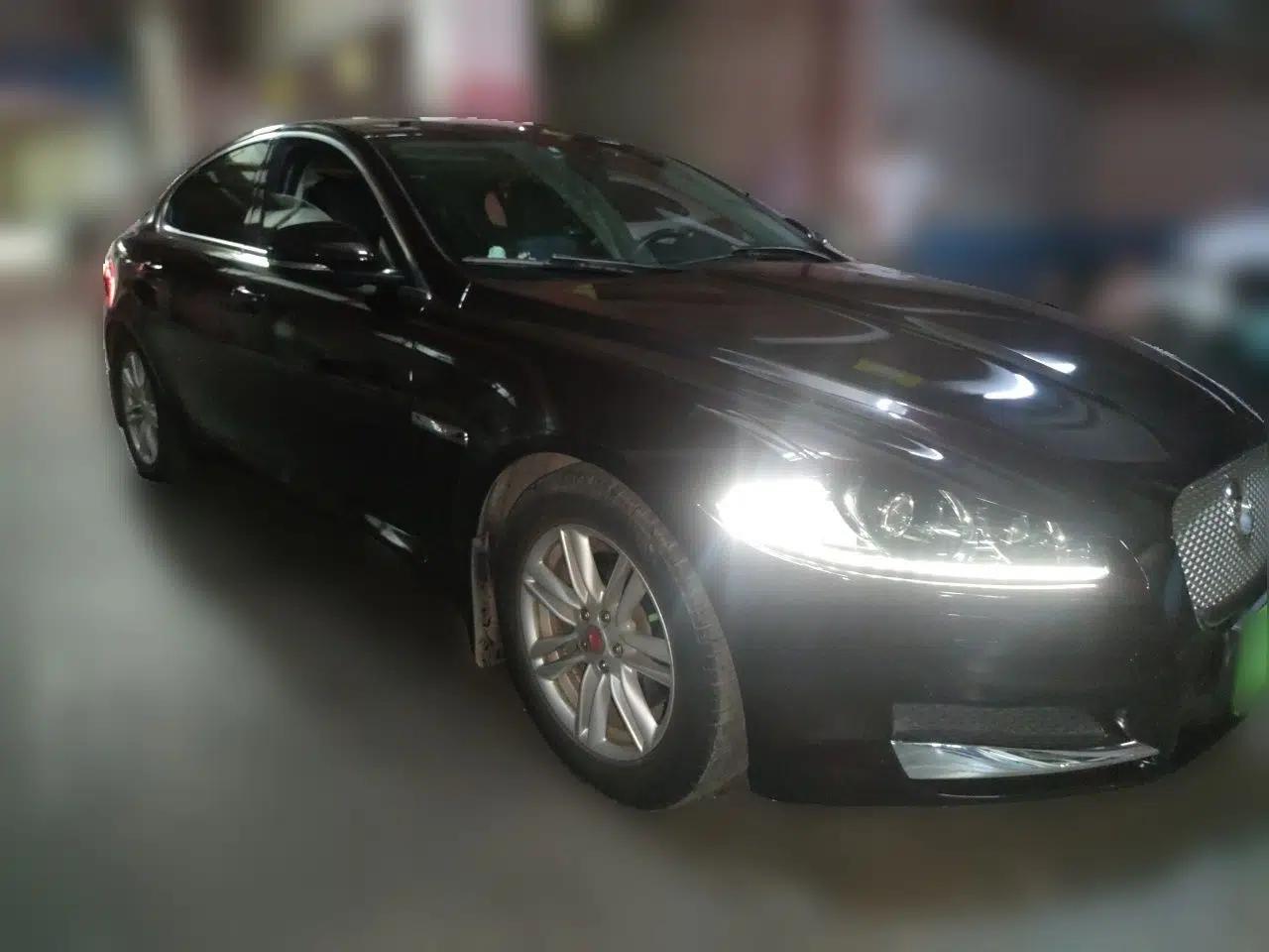 Jaguar XF 2015 XF 2.0T Prestige Edition — миниатюра 3
