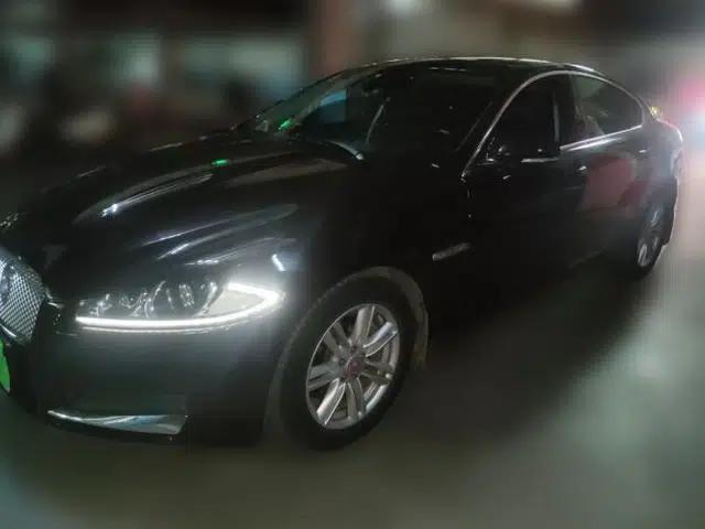 Jaguar XF 2015 XF 2.0T Prestige Edition