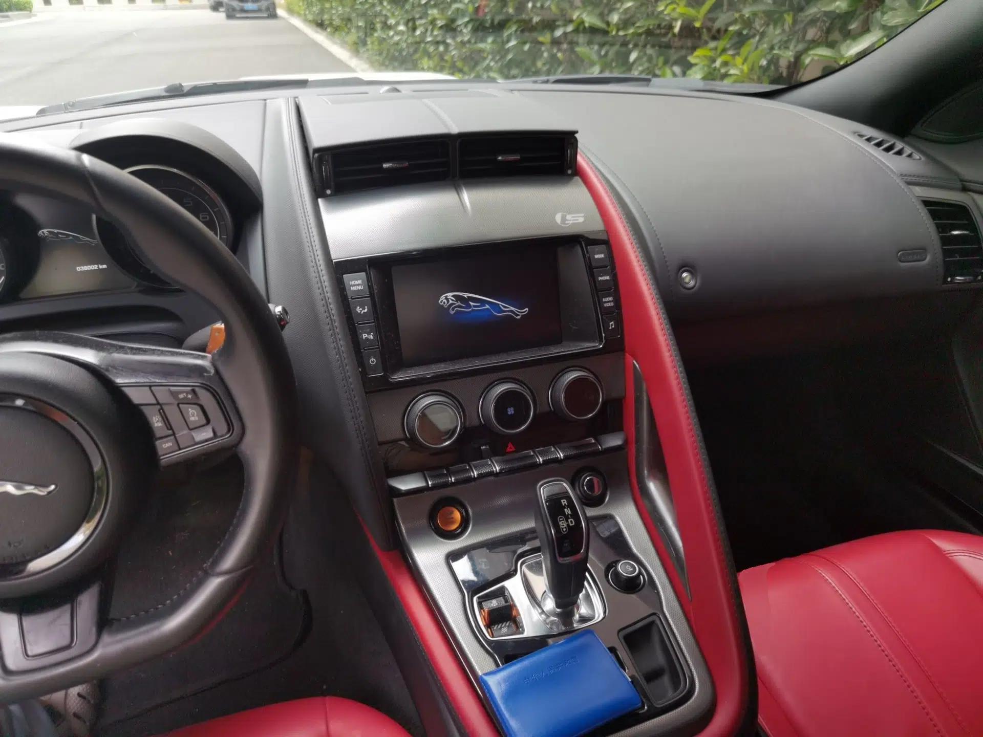 Jaguar F-TYPE 2015 3.0 SC S Hardtop Version — миниатюра 9