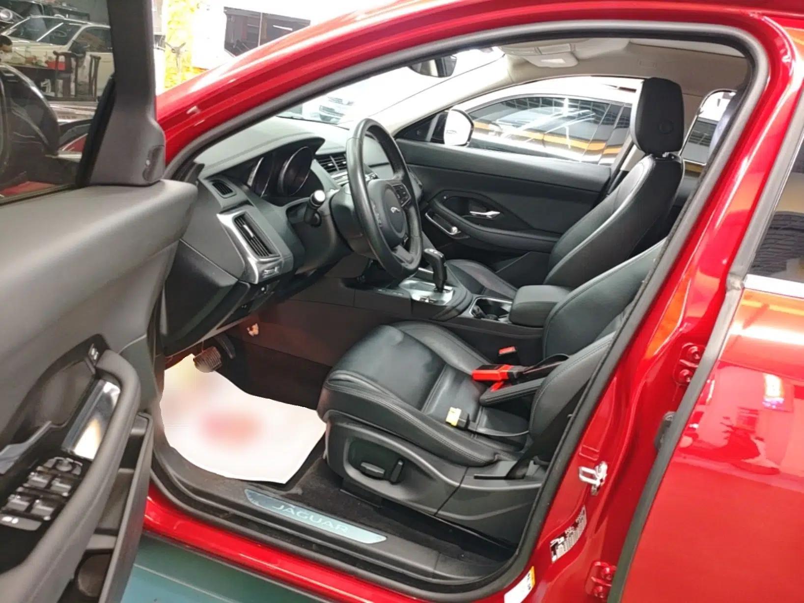 Jaguar E-PACE 2018 P200 S China VI — миниатюра 18