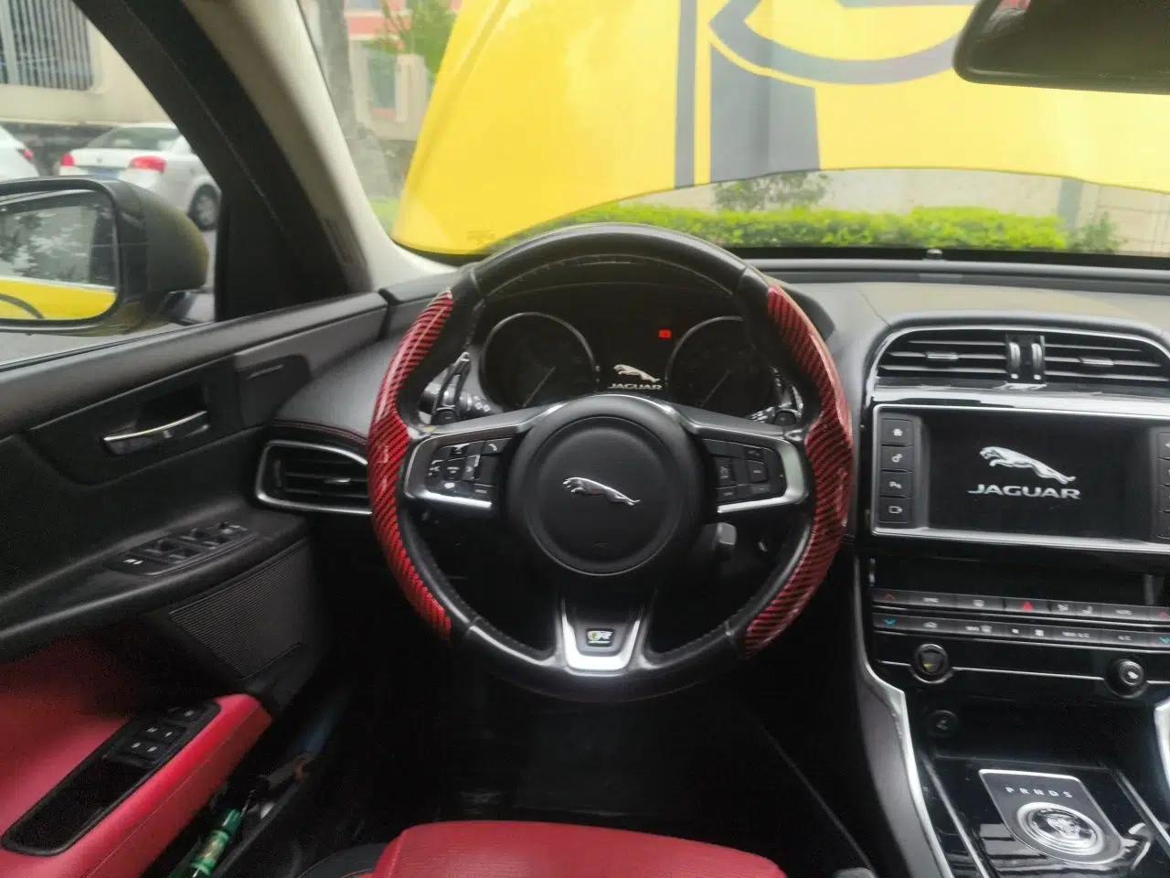 Jaguar XE 2015 2.0T 200 PS R-Sport — миниатюра 10