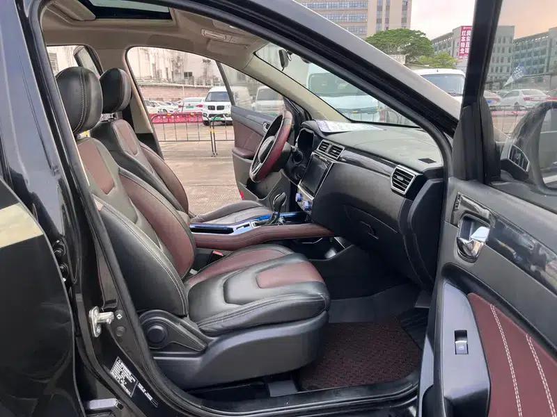 Fengguang 580 2016 Model 1.5T CVT Luxury — миниатюра 15