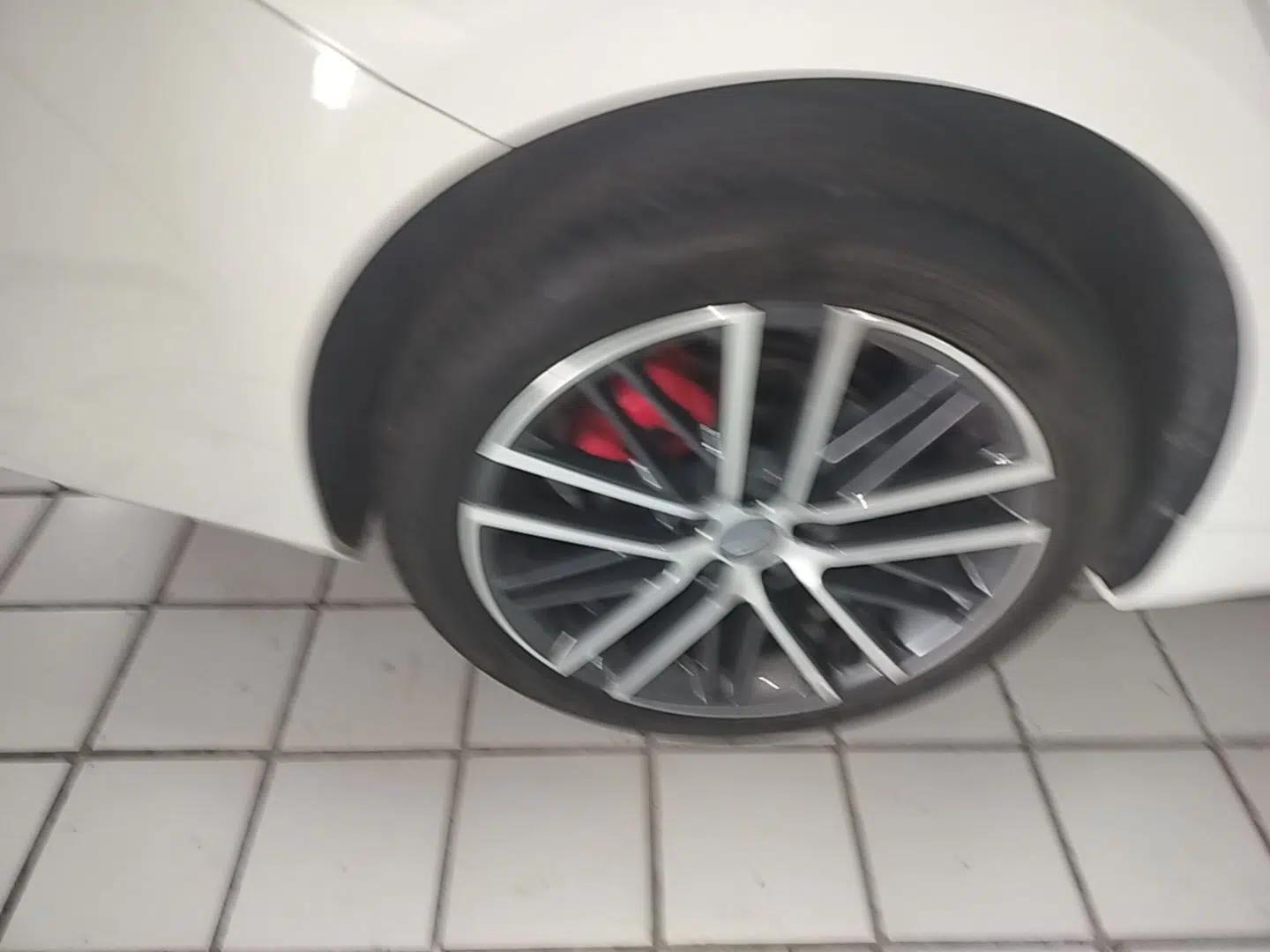 Geely Auto Preface 2021 2.0TD Flagship Edition — миниатюра 11