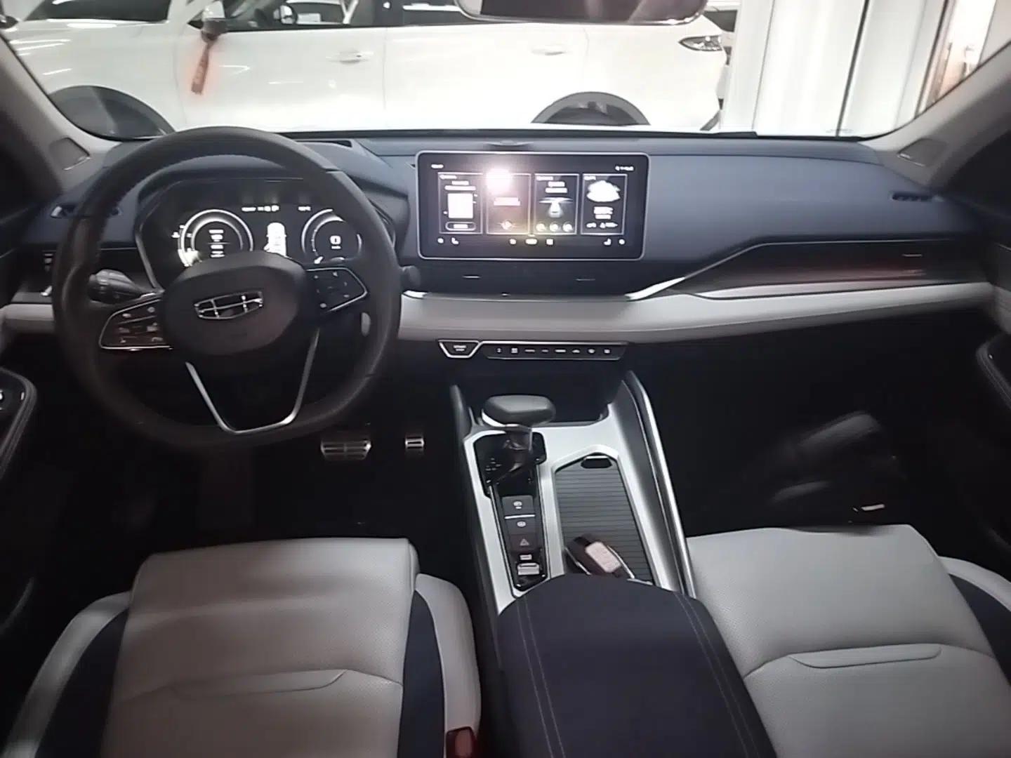 Geely Auto Preface 2021 2.0TD Flagship Edition — миниатюра 12