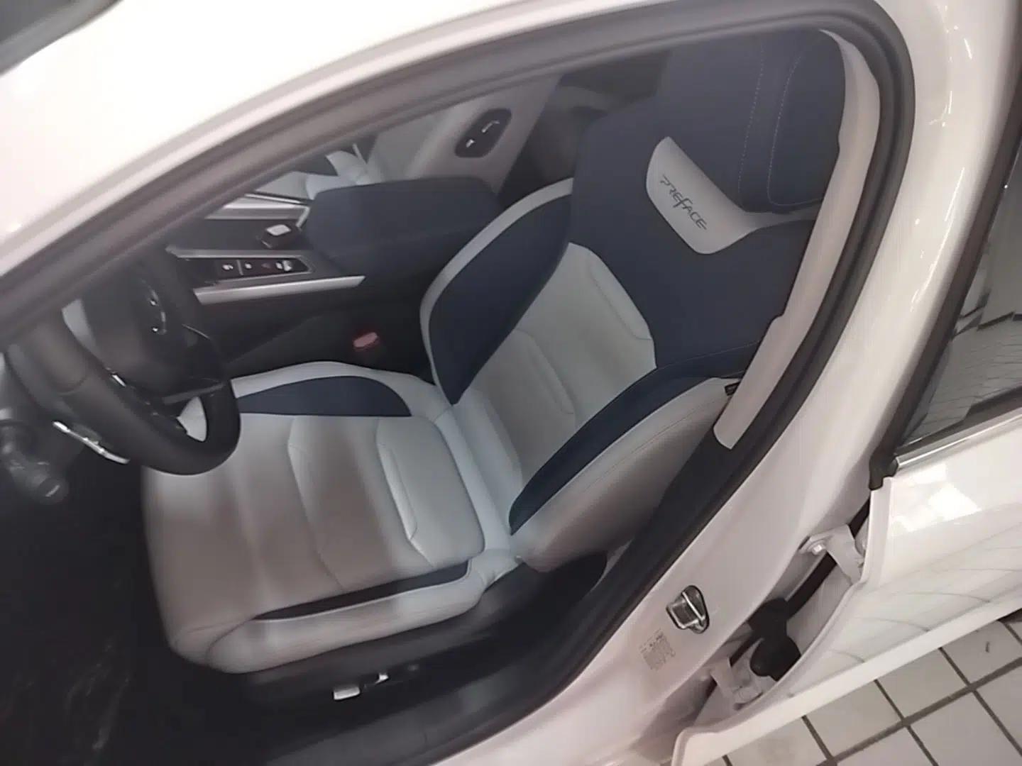 Geely Auto Preface 2021 2.0TD Flagship Edition — миниатюра 17