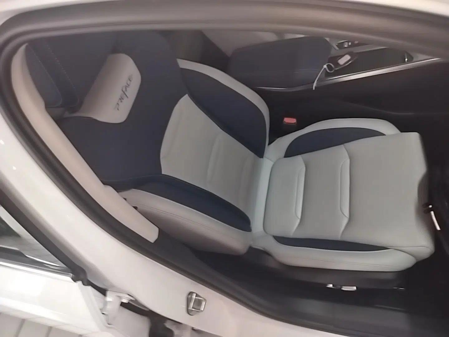 Geely Auto Preface 2021 2.0TD Flagship Edition — миниатюра 19