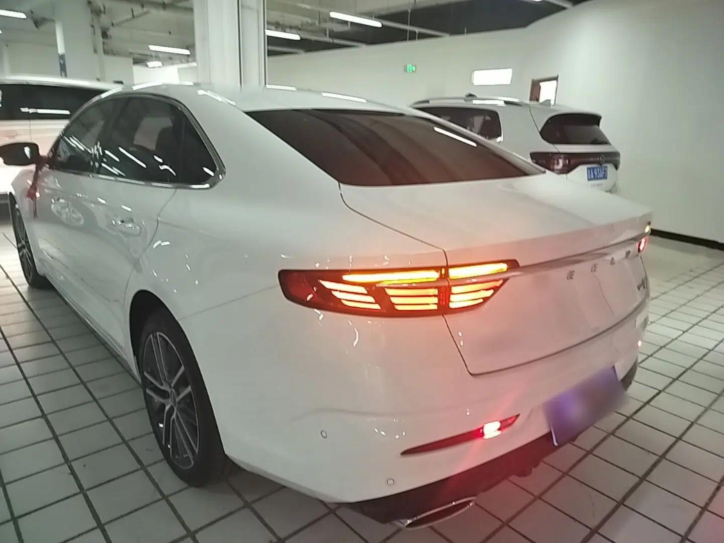 Geely Auto Preface 2021 2.0TD Flagship Edition — миниатюра 4