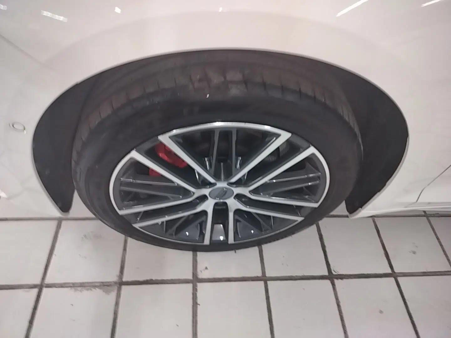 Geely Auto Preface 2021 2.0TD Flagship Edition — миниатюра 10