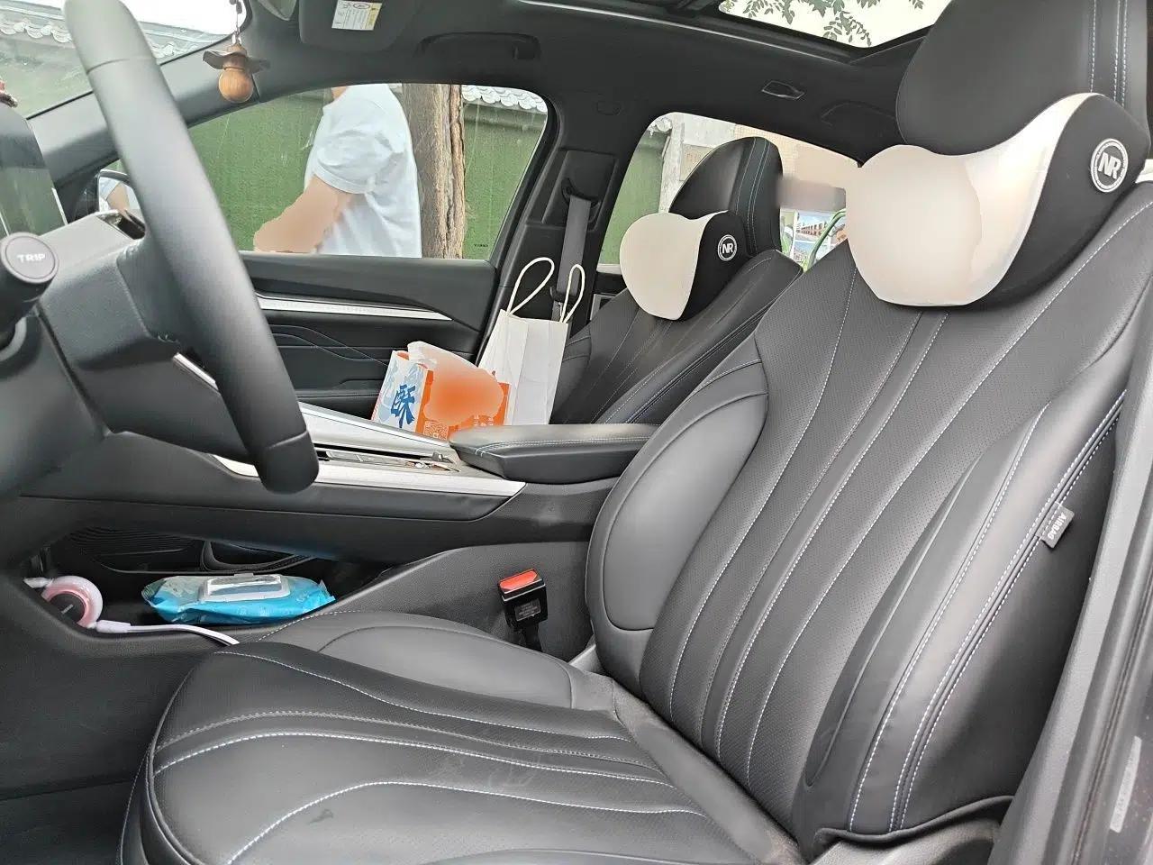 Geely Auto Preface 2025 Dongfang Yao 1.5TD Kunlun Edition — миниатюра 12