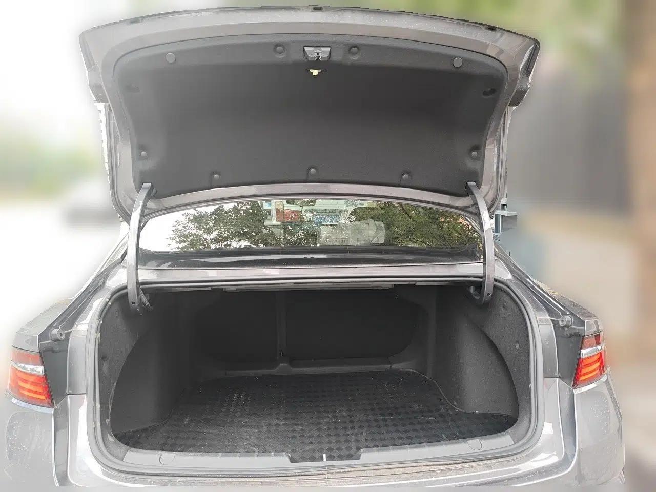Geely Auto Preface 2025 Dongfang Yao 1.5TD Kunlun Edition — миниатюра 16