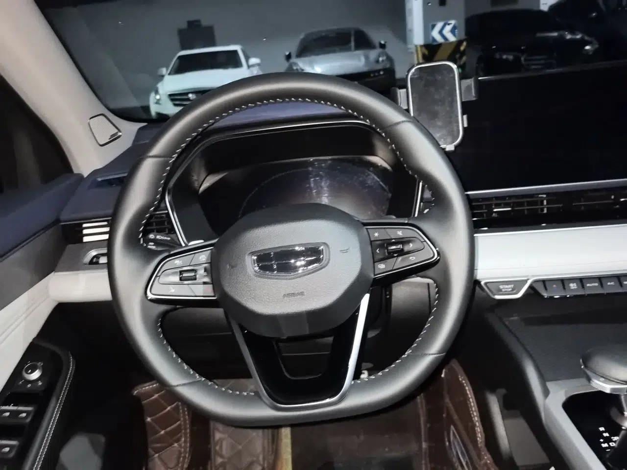 Geely Auto Preface 2023 2.0TD Prestige Version — миниатюра 10
