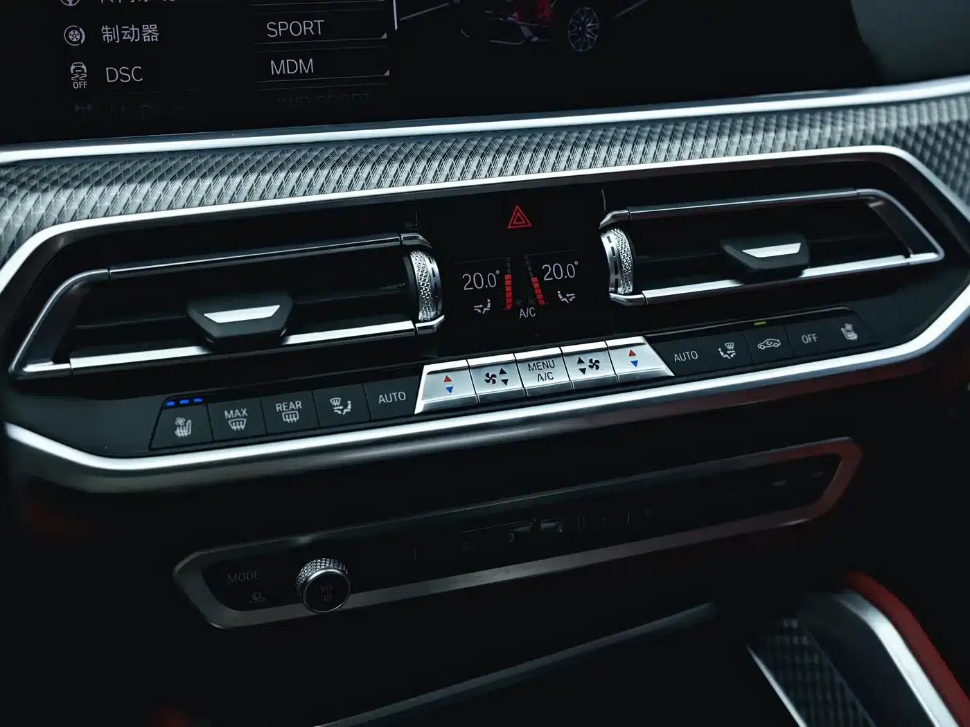 2020 BMW X6 M — миниатюра 19