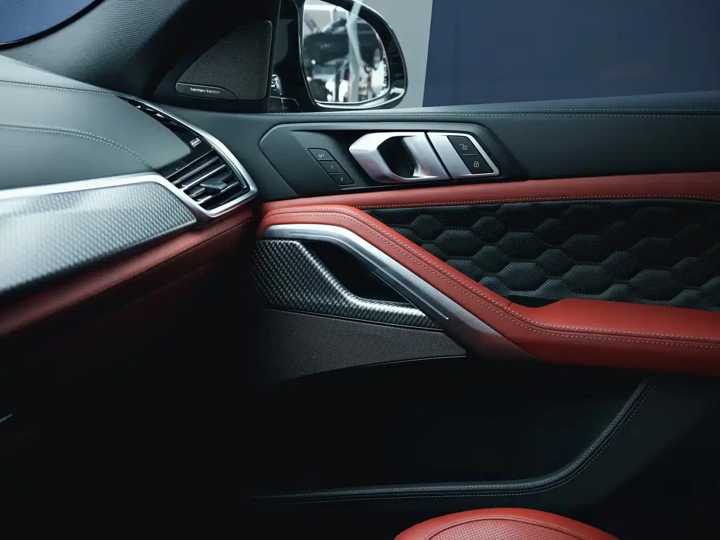 2020 BMW X6 M — миниатюра 20