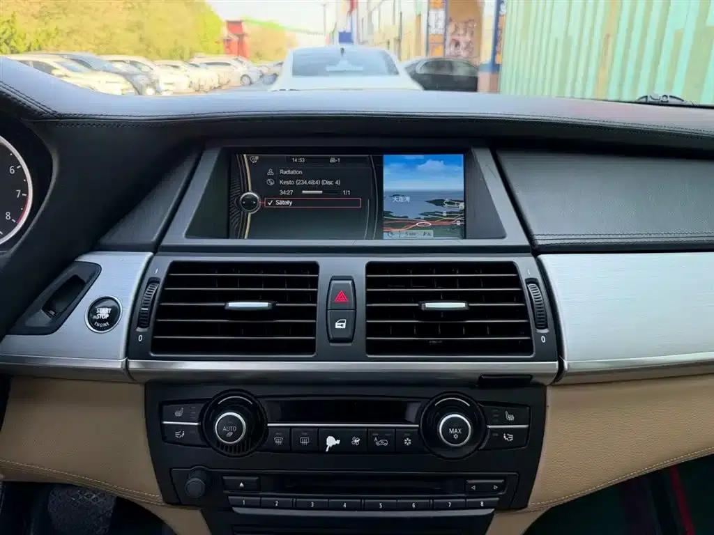 2010 BMW X6 M — миниатюра 6