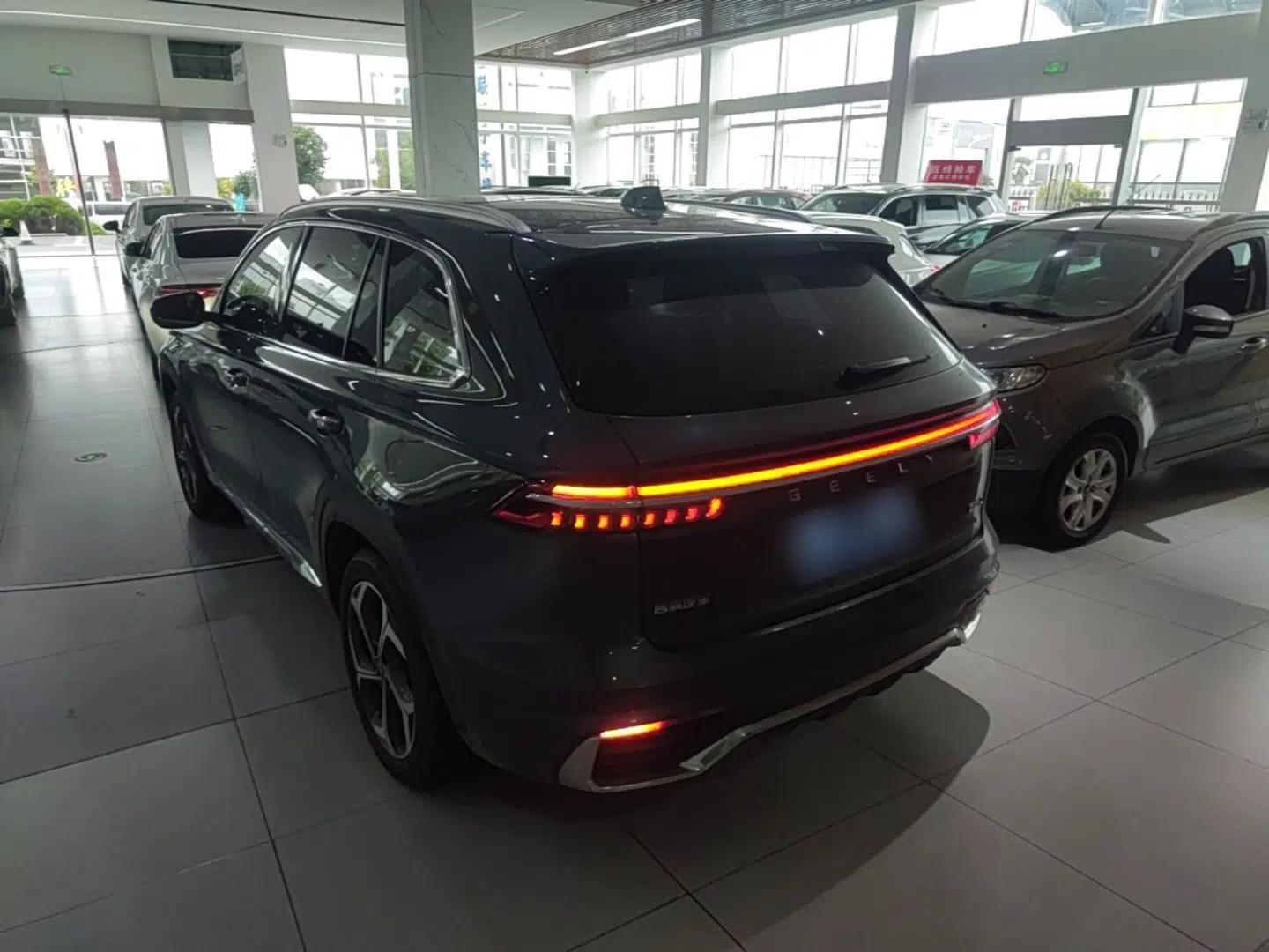 Geely Auto Monjaro L 2024 2.0TD High-Power Automatic Two-Wheel Drive Yunqi Version — миниатюра 13