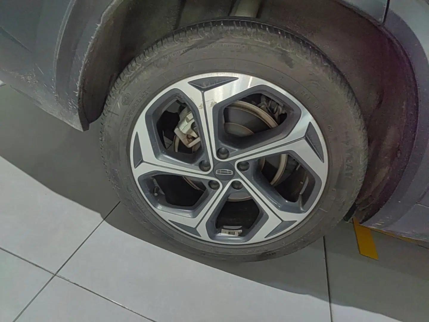 Geely Auto Monjaro L 2024 2.0TD High-Power Automatic Two-Wheel Drive Yunqi Version — миниатюра 16
