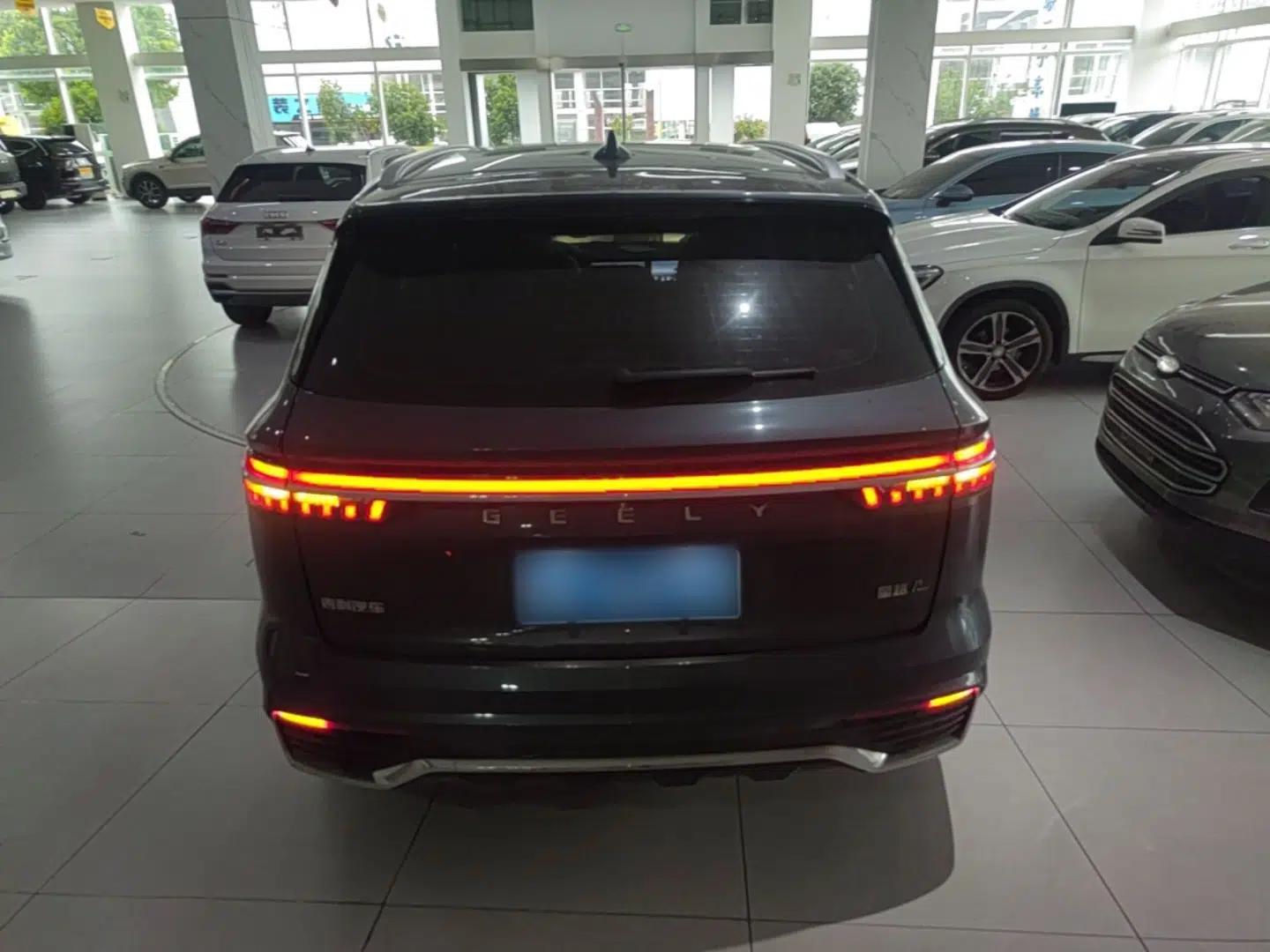 Geely Auto Monjaro L 2024 2.0TD High-Power Automatic Two-Wheel Drive Yunqi Version — миниатюра 5