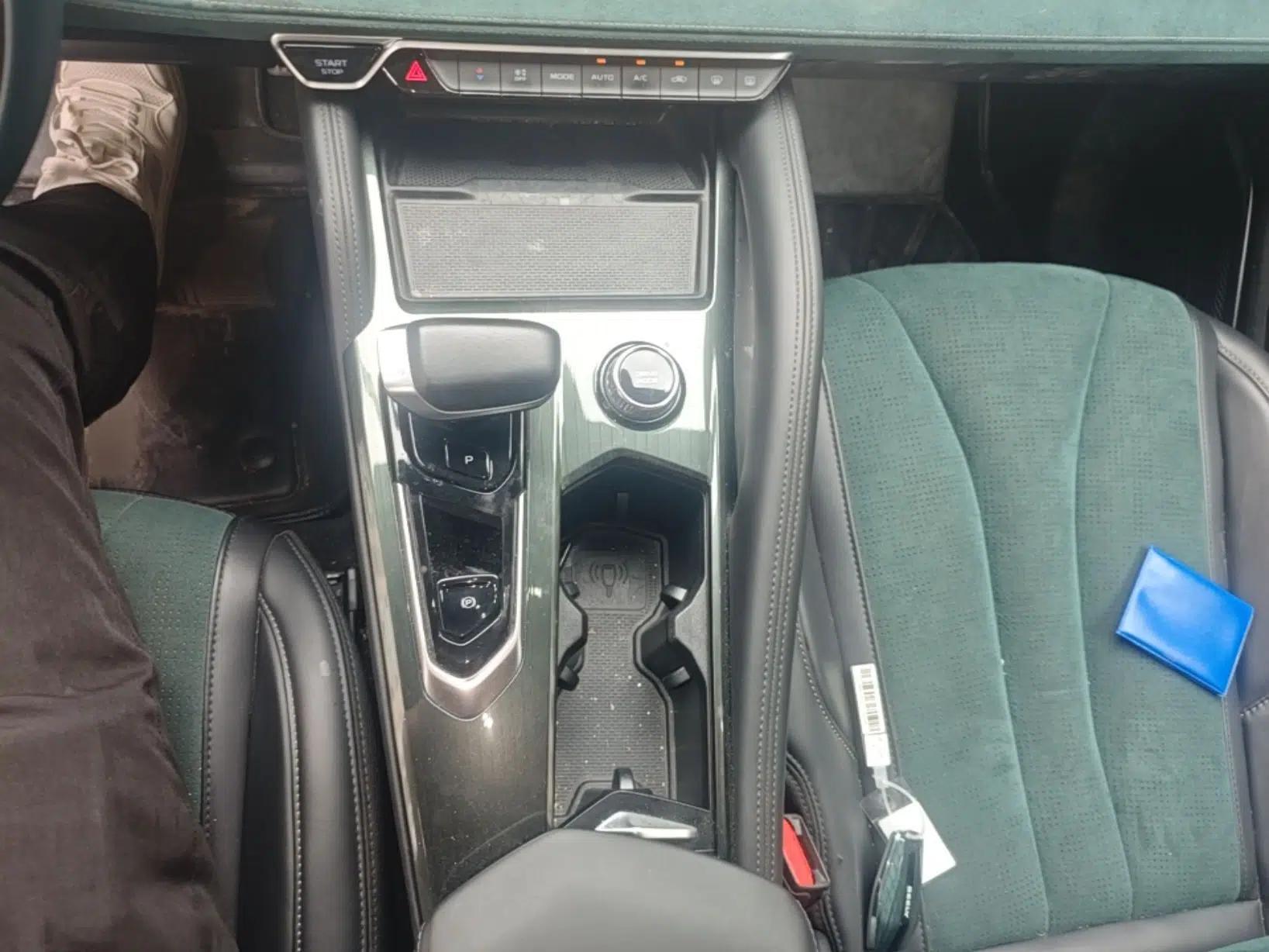 Geely Auto Monjaro L 2021 2.0TD DCT EVO Two-Wheel Drive Smart Luxury Version — миниатюра 13