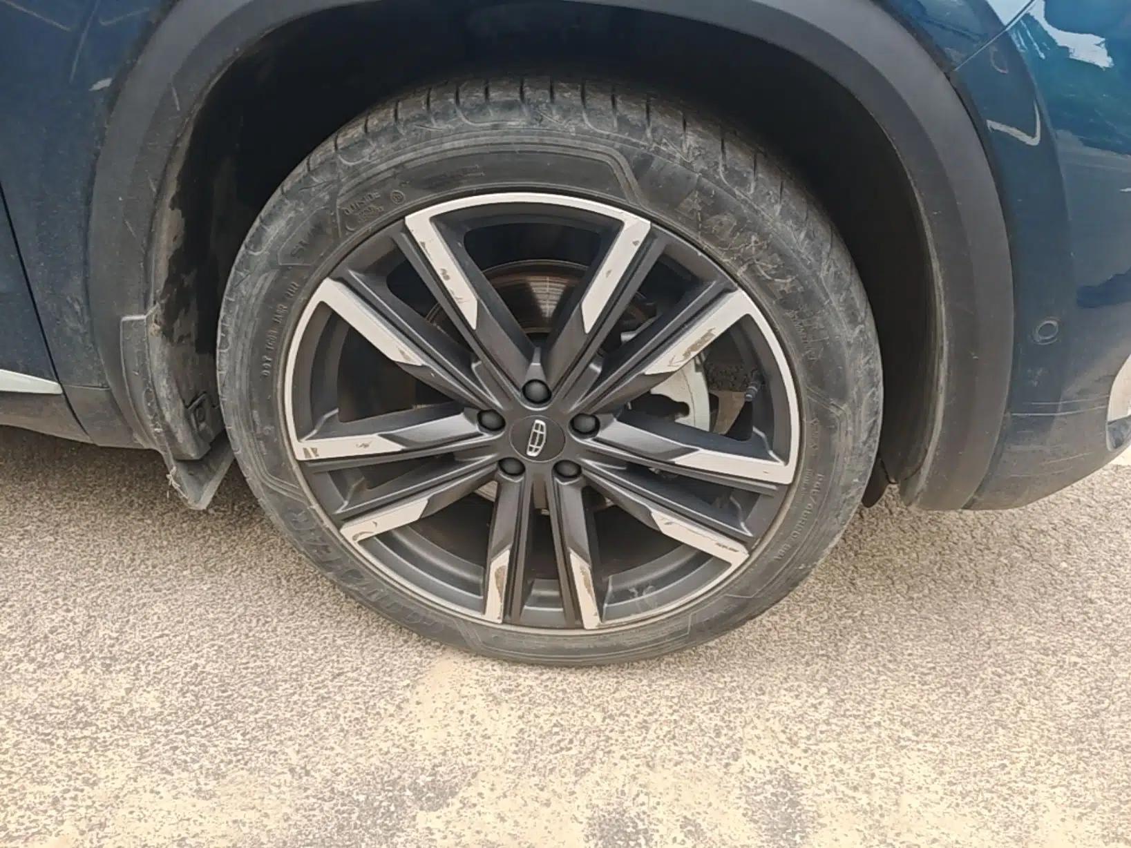Geely Auto Monjaro L 2021 2.0TD DCT EVO Two-Wheel Drive Smart Luxury Version — миниатюра 8