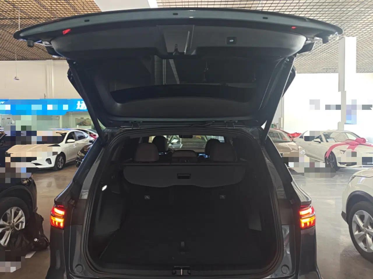 Geely Auto Monjaro L 2021 2.0TD DCT EVO Two-Wheel Drive Smart Luxury Version — миниатюра 22