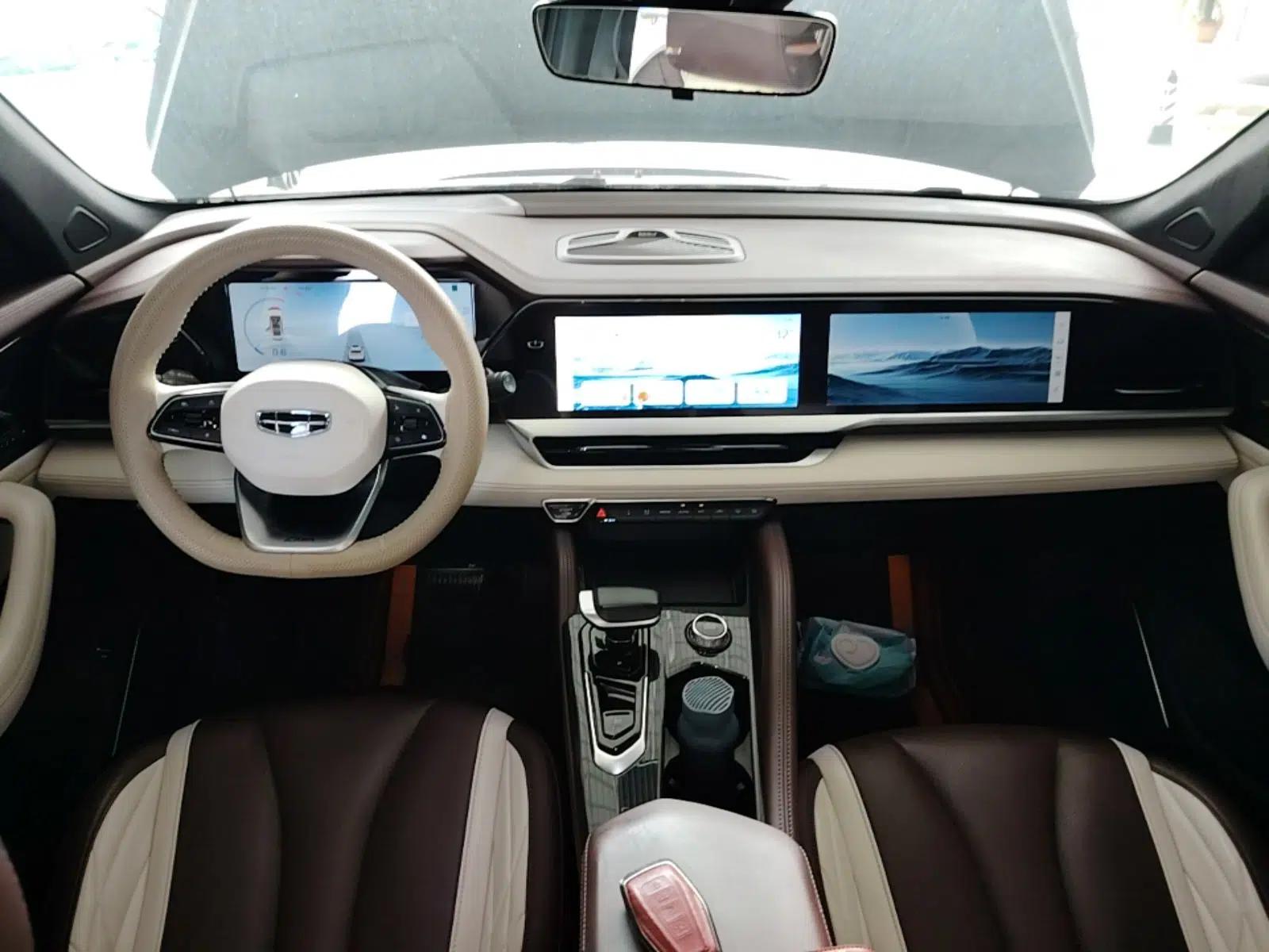 Geely Auto Monjaro L 2021 2.0TD DCT EVO Two-Wheel Drive Prestige Version — миниатюра 12
