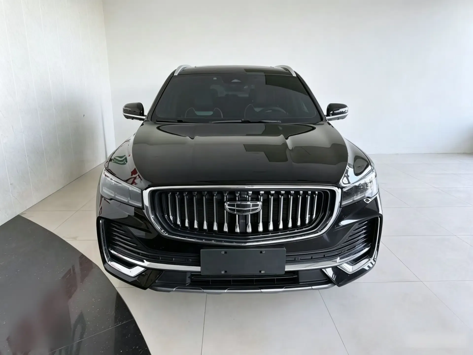 Geely Auto Monjaro L 2021 2.0TD DCT EVO Two-Wheel Drive Smart Luxury Version — миниатюра 2