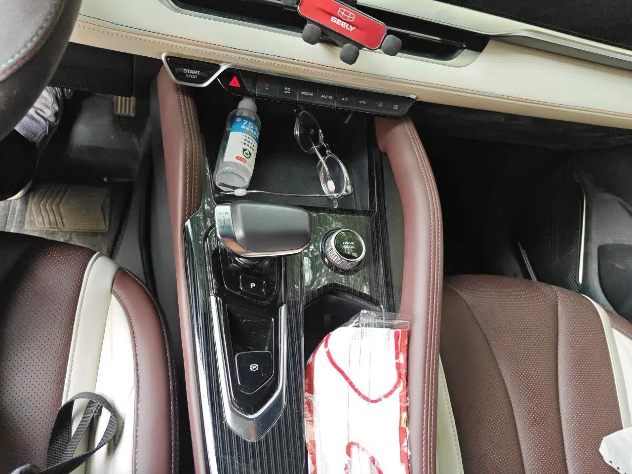 Geely Auto Monjaro L 2021 2.0TD High-Power Automatic All-Wheel Drive Luxury Version — миниатюра 14
