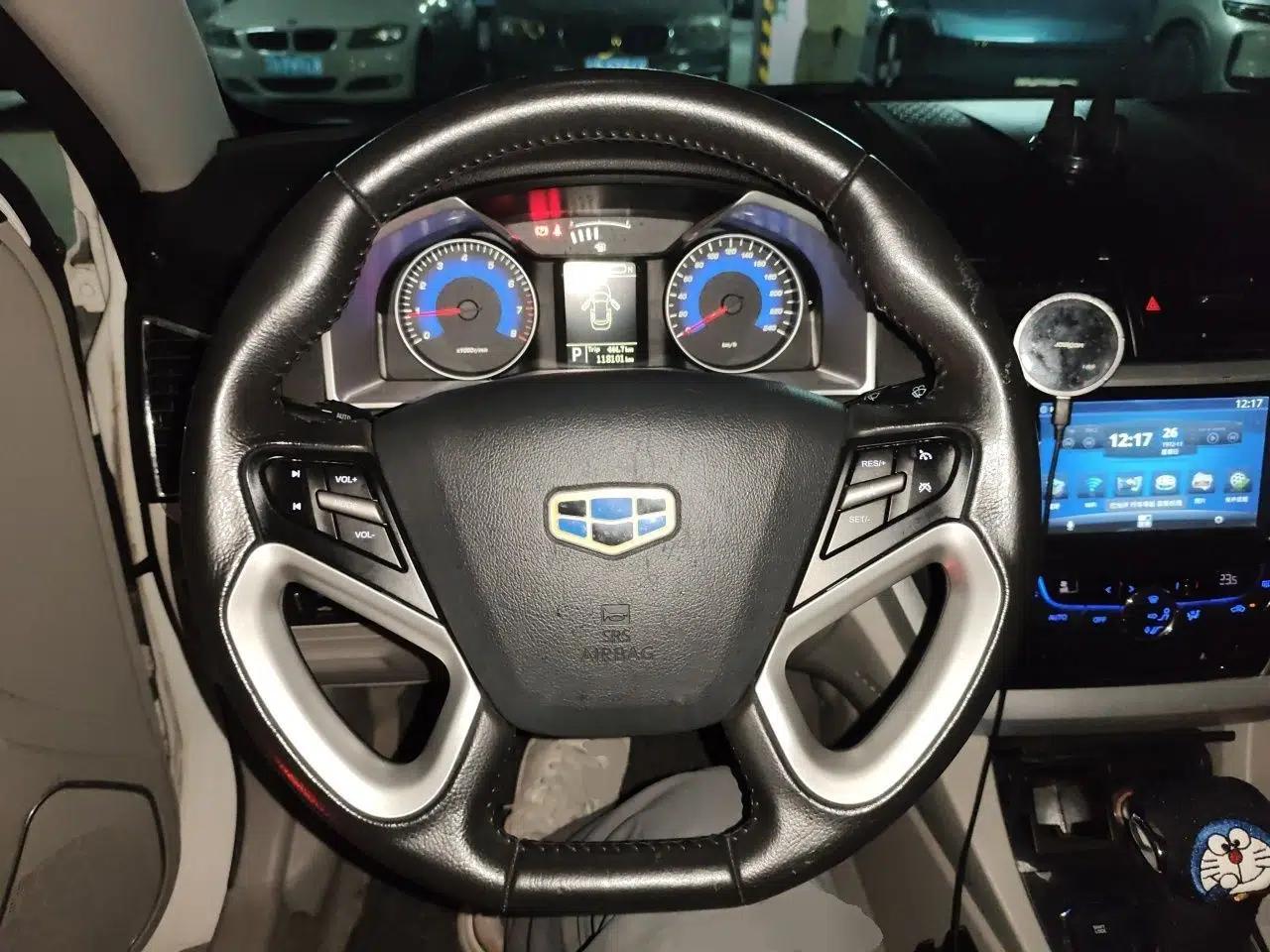 Geely Auto Emgrand 2014 Sedan 1.3T CVT Elite Model — миниатюра 10