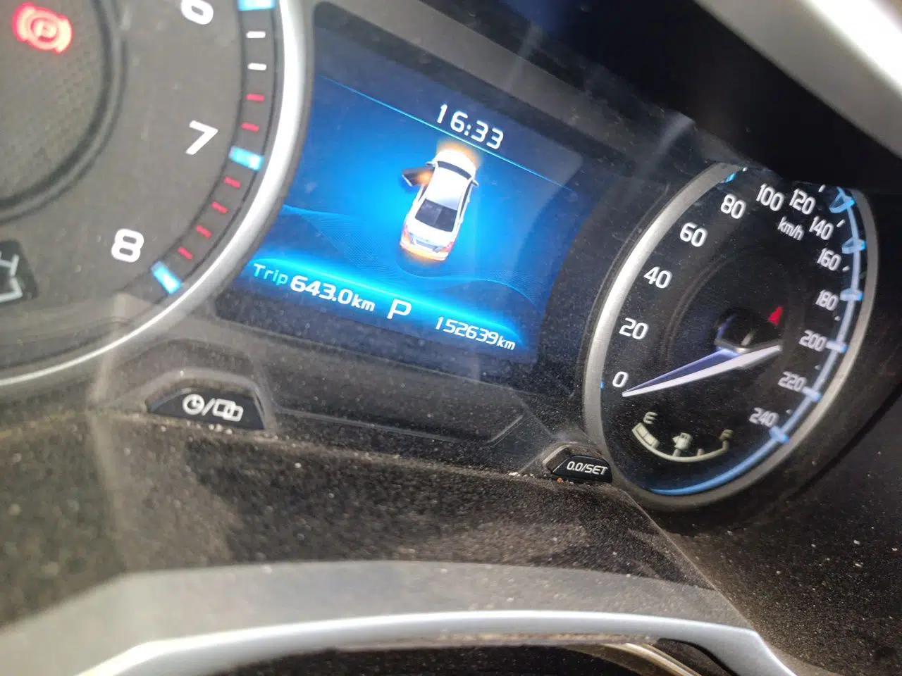 Geely Auto Emgrand 2017 Sedan Million Edition 1.3T CVT Upward Version — миниатюра 12