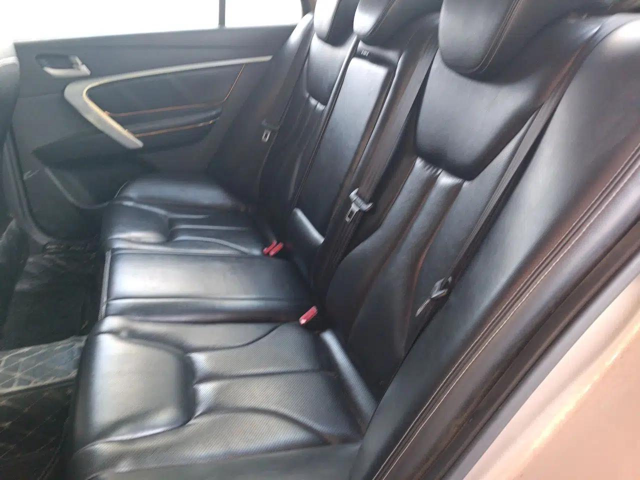 Geely Auto Emgrand 2017 Sedan Million Edition 1.3T CVT Upward Version — миниатюра 17