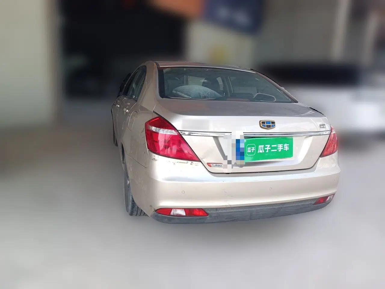 Geely Auto Emgrand 2017 Sedan Million Edition 1.3T CVT Upward Version — миниатюра 4