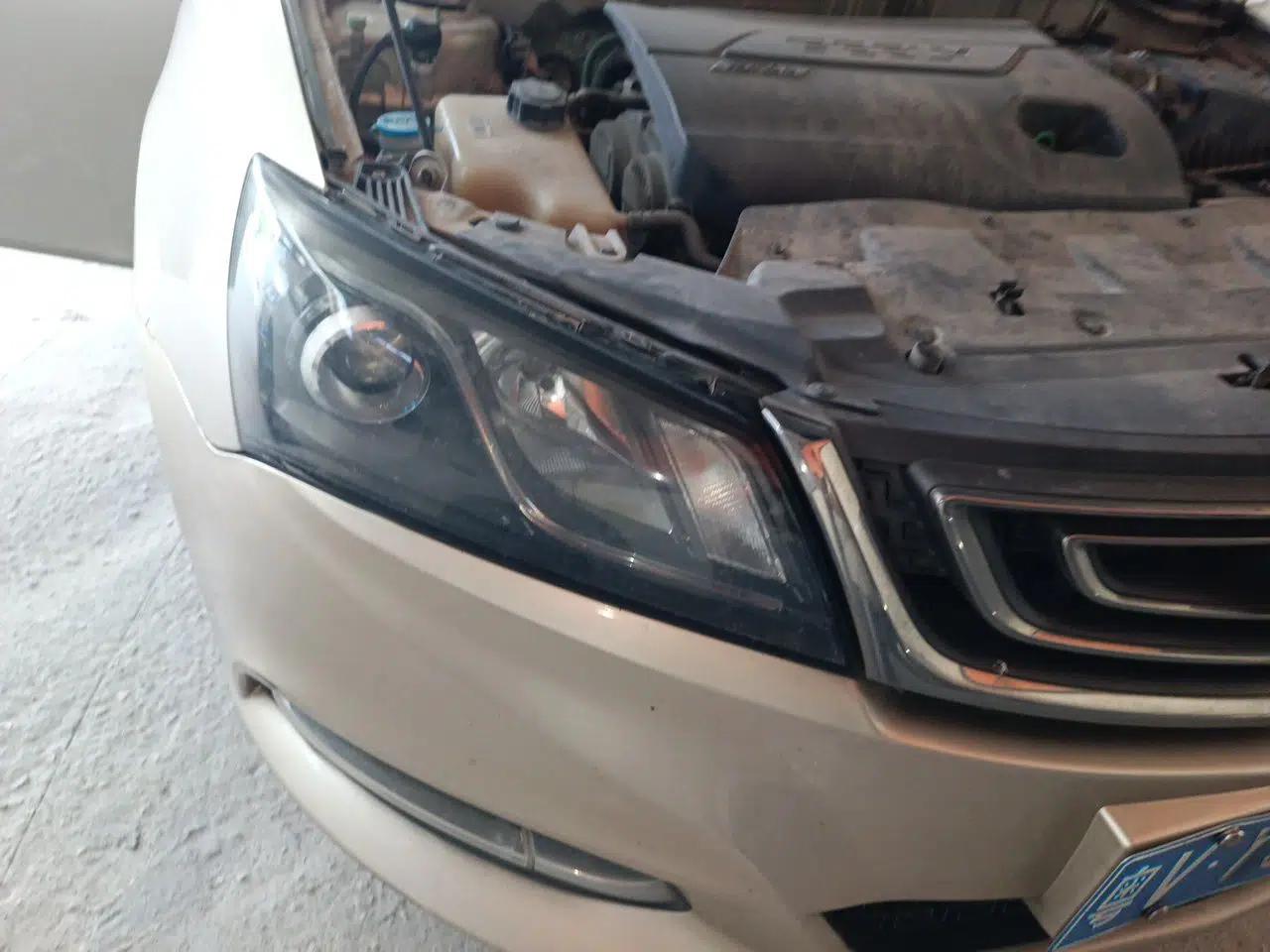 Geely Auto Emgrand 2017 Sedan Million Edition 1.3T CVT Upward Version — миниатюра 7