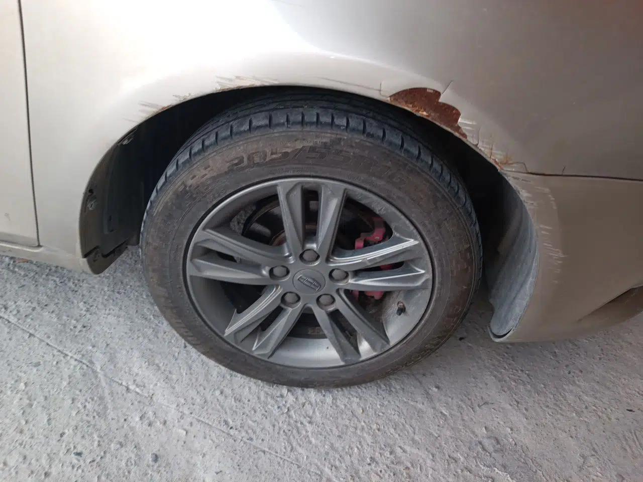 Geely Auto Emgrand 2017 Sedan Million Edition 1.3T CVT Upward Version — миниатюра 8