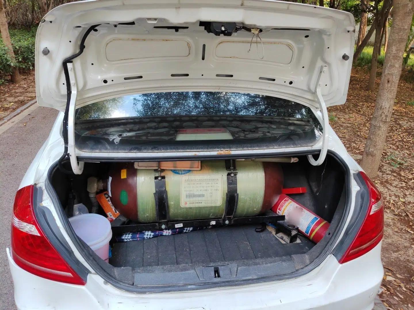 Geely Auto Emgrand Emgrand 1.8L Manual Dual-Fuel Five-Seater — миниатюра 19
