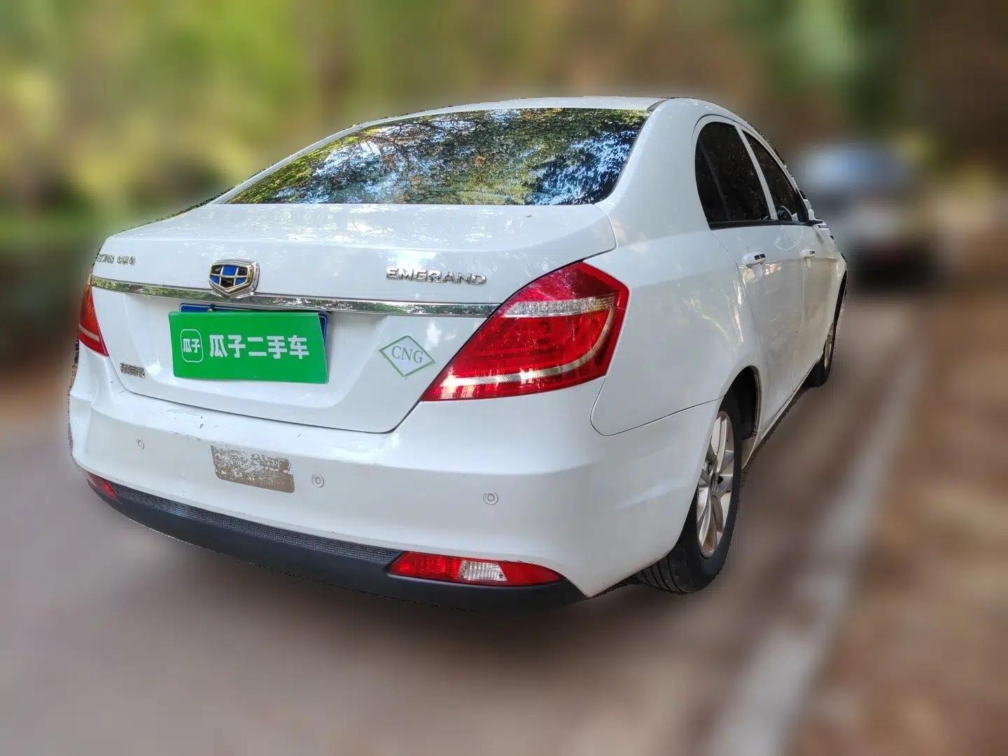 Geely Auto Emgrand Emgrand 1.8L Manual Dual-Fuel Five-Seater — миниатюра 6