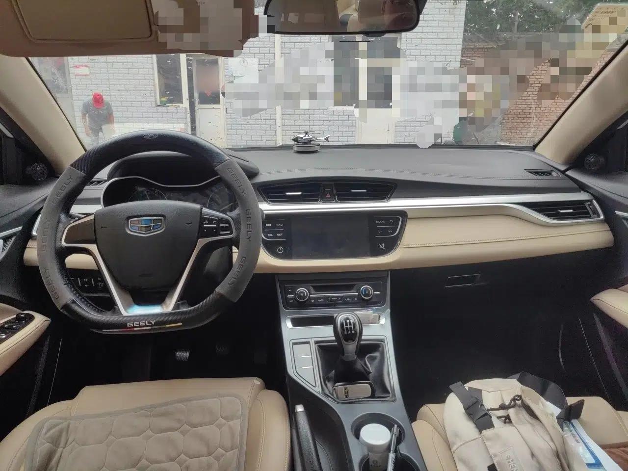 Geely Auto Emgrand 2018 1.5L Manual Luxury Model — миниатюра 9