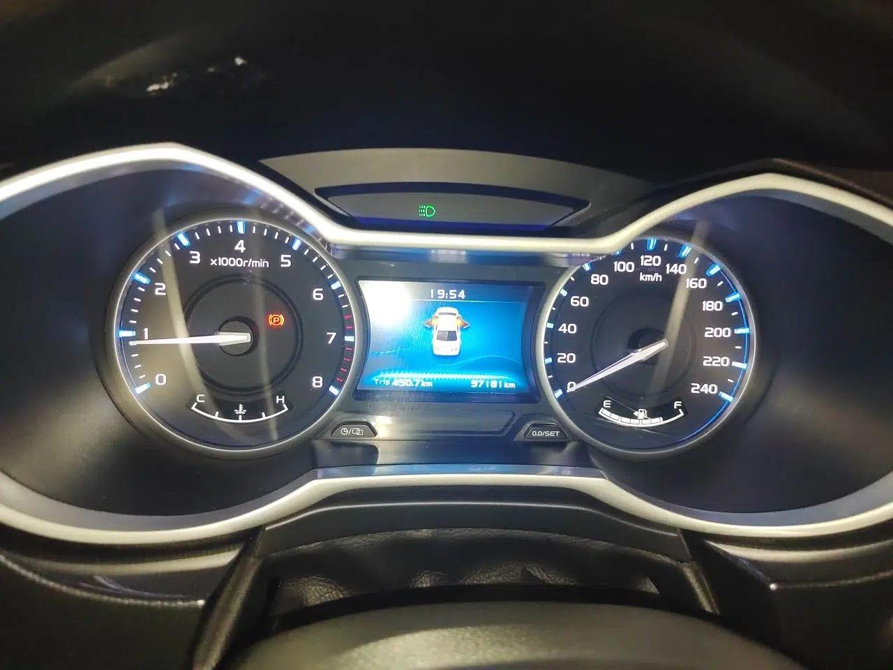 Geely Auto Emgrand 2017 Sedan Million Edition 1.5L Manual - Upward Version — миниатюра 11