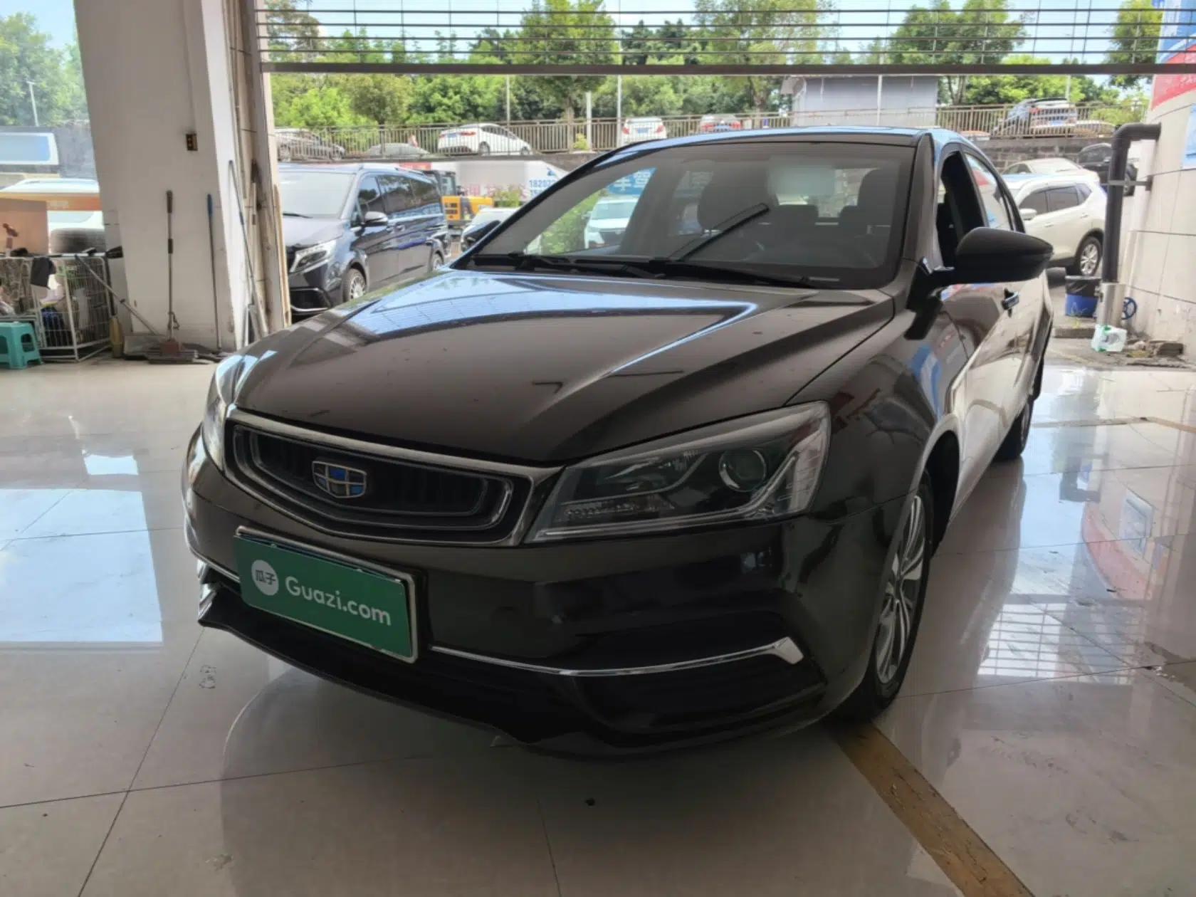 Geely Auto Emgrand 2018 1.5L CVT Upward Connect Edition — миниатюра 1