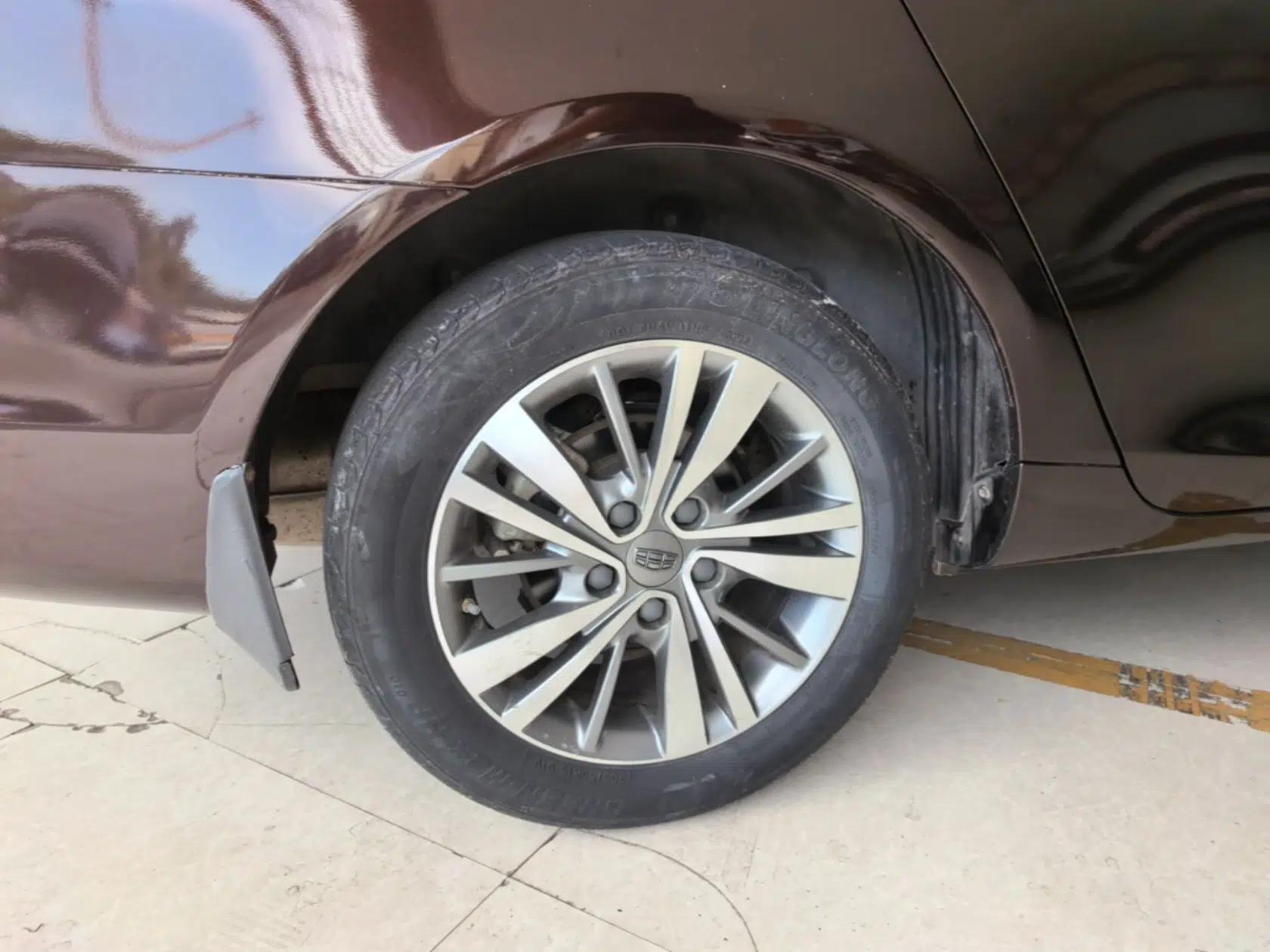 Geely Auto Emgrand 2018 1.5L CVT Upward Connect Edition — миниатюра 11