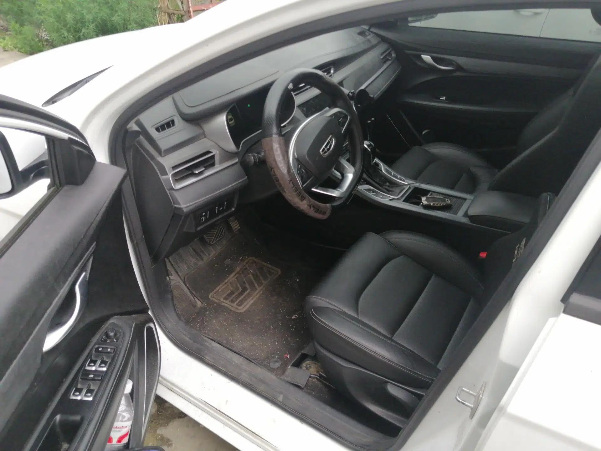 Geely Auto Emgrand 2021 UP 1.5L CVT Luxury Model — миниатюра 16