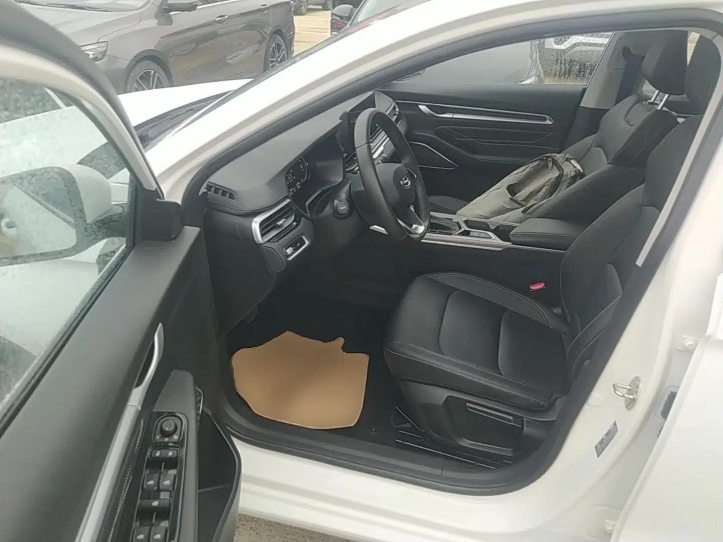 Geely Auto Emgrand 2022 4th Generation 1.5L CVT Luxury Model — миниатюра 18