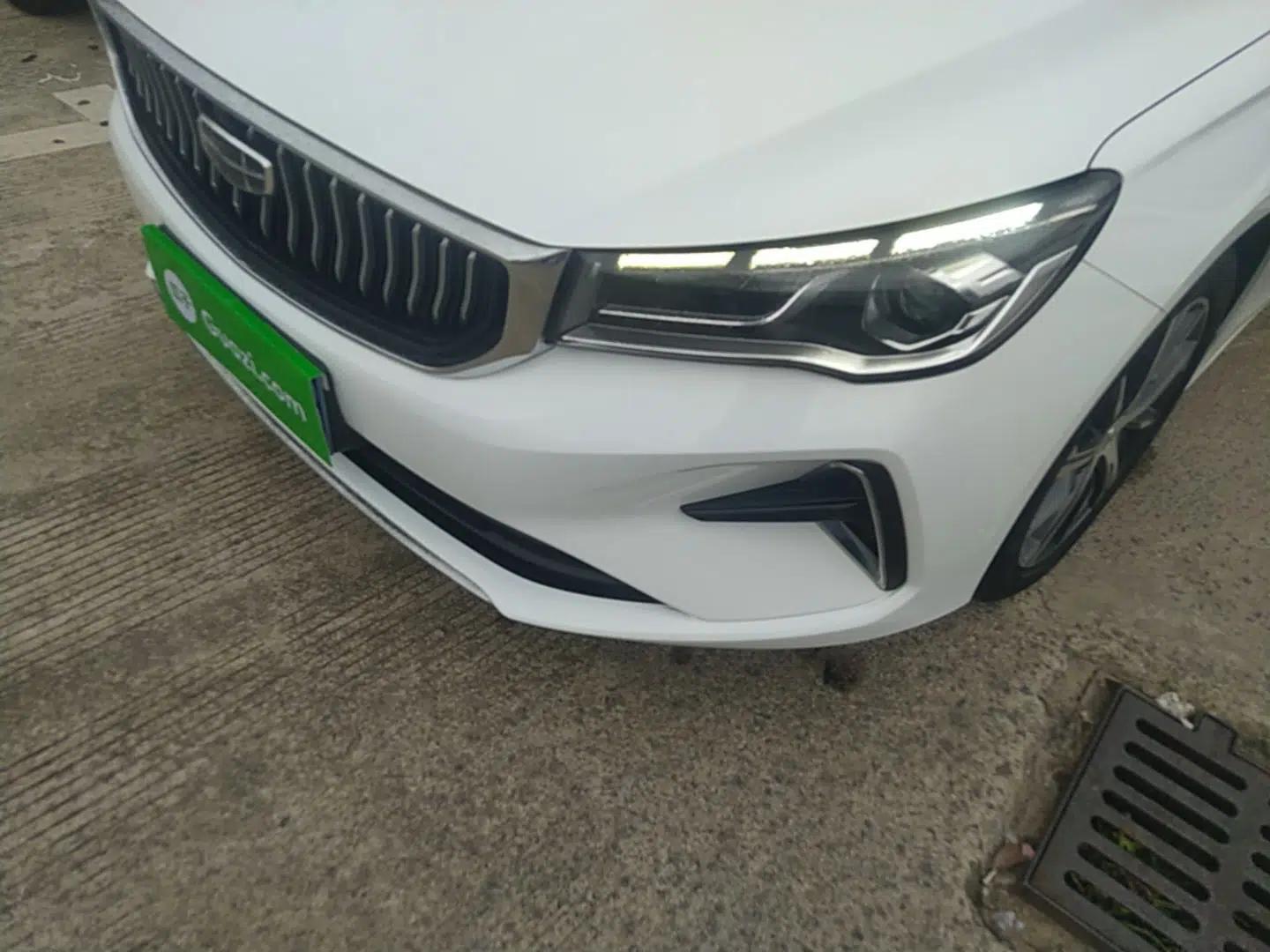 Geely Auto Emgrand 2022 4th Generation 1.5L CVT Luxury Model — миниатюра 8