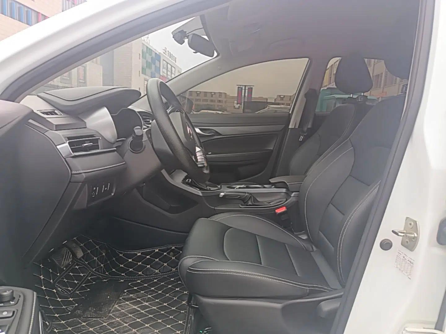 Geely Auto Emgrand 2021 UP 1.5L CVT Comfort Model — миниатюра 17