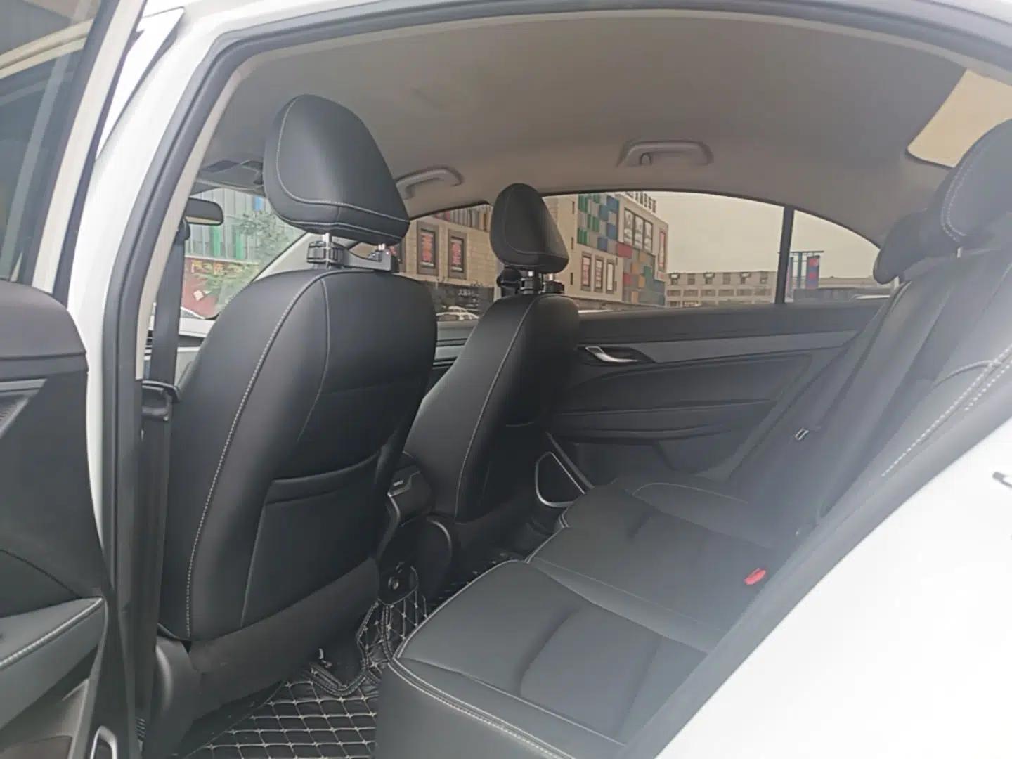 Geely Auto Emgrand 2021 UP 1.5L CVT Comfort Model — миниатюра 20