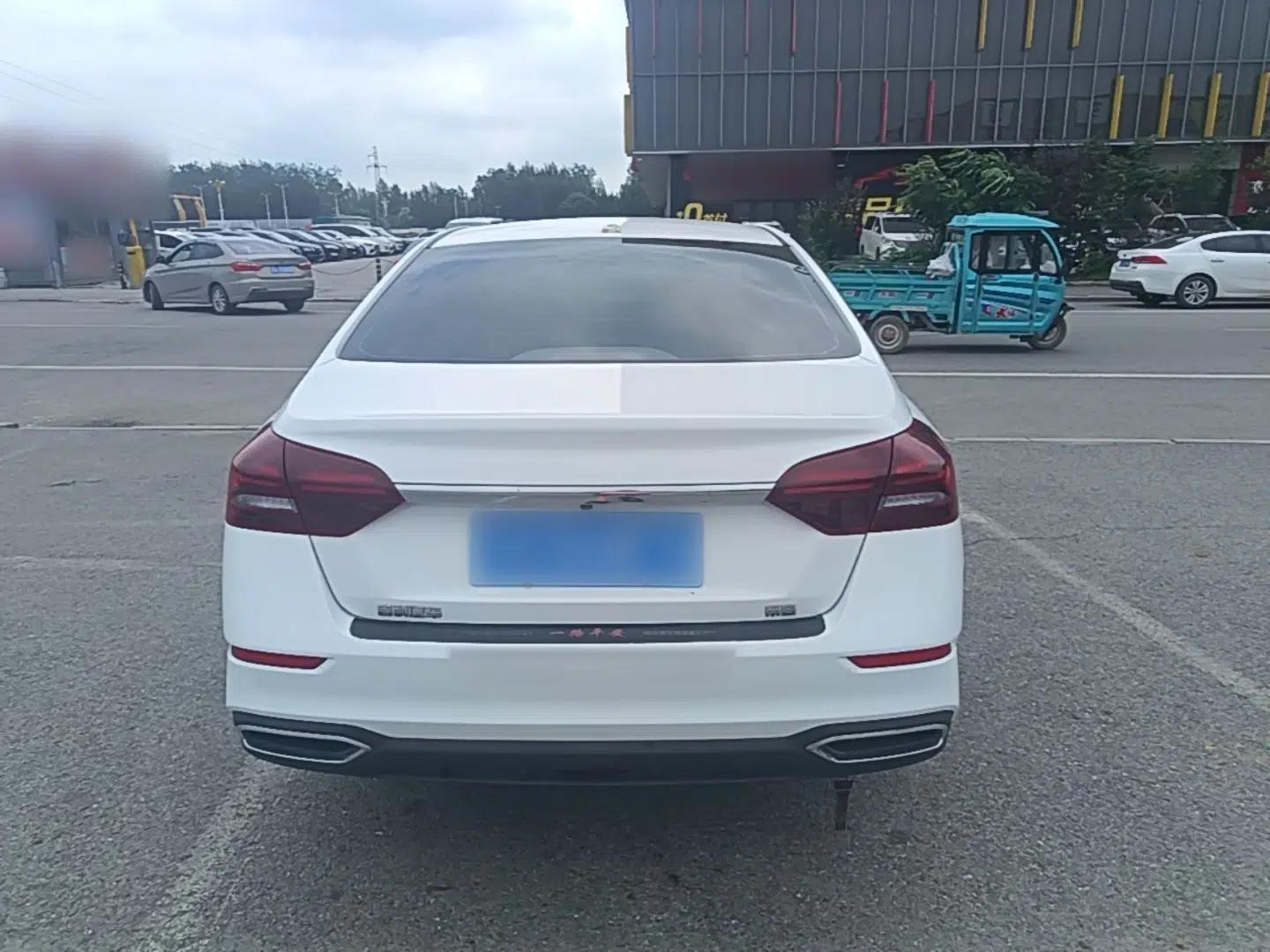 Geely Auto Emgrand 2021 UP 1.5L CVT Comfort Model — миниатюра 5