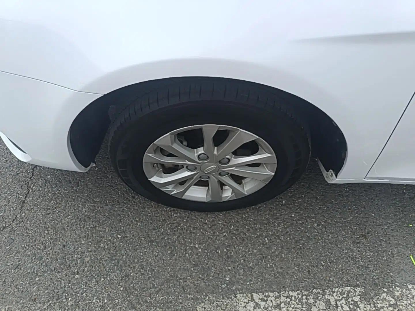 Geely Auto Emgrand 2021 UP 1.5L CVT Comfort Model — миниатюра 10