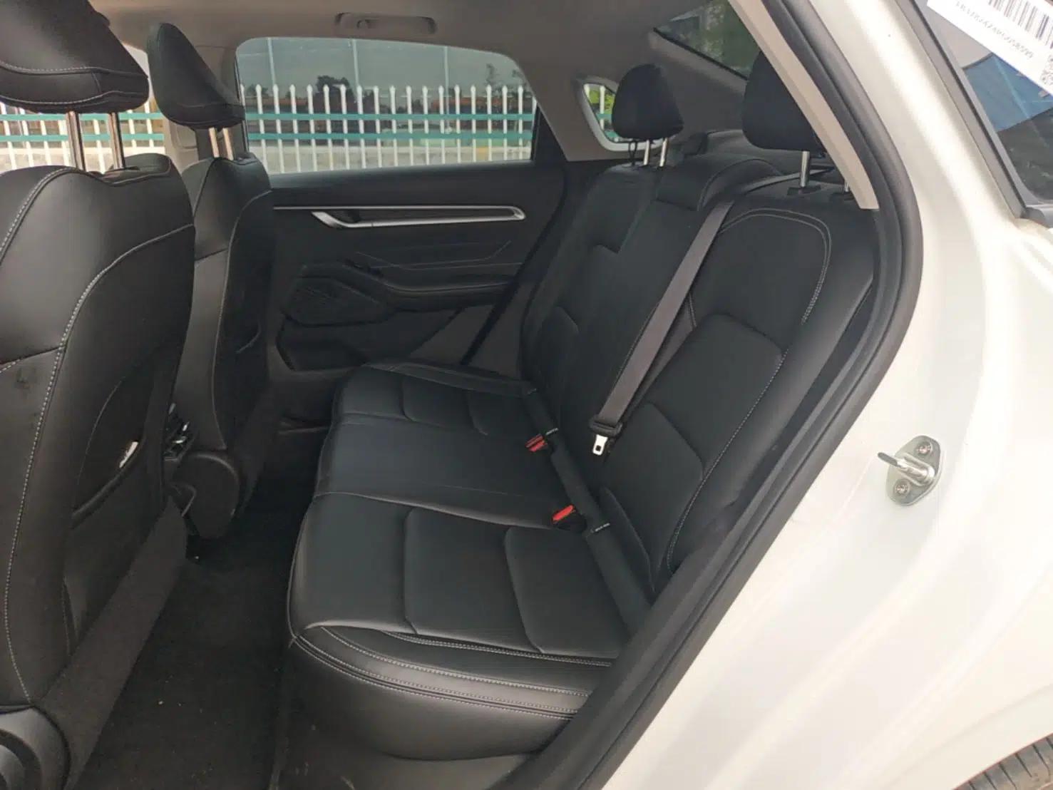 Geely Auto Emgrand 2025 4th Generation 1.5L CVT Longteng Edition — миниатюра 20